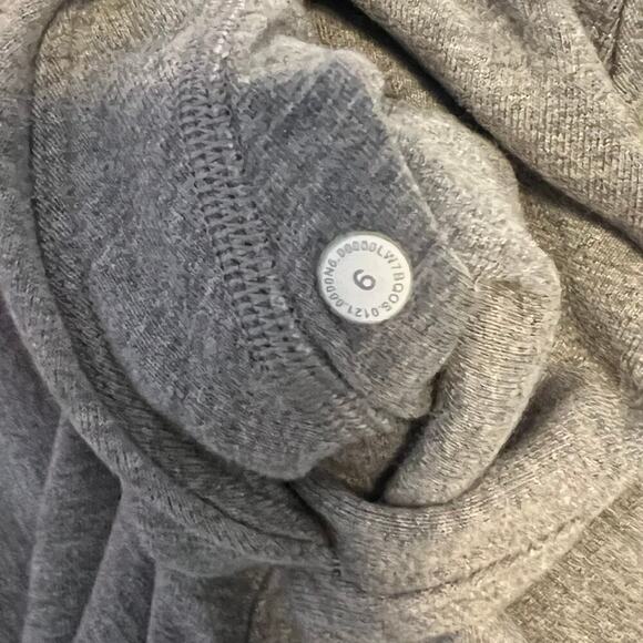 Lululemon High Rise Terry Sweat Shorts Grey 6 NWOT - Picture 10 of 12